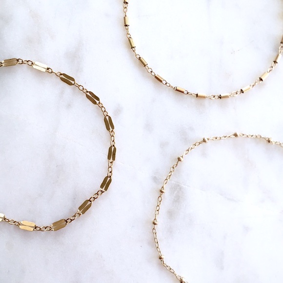 ✨Gold Filled Minimalist Bracelet - Picture 2 of 5
